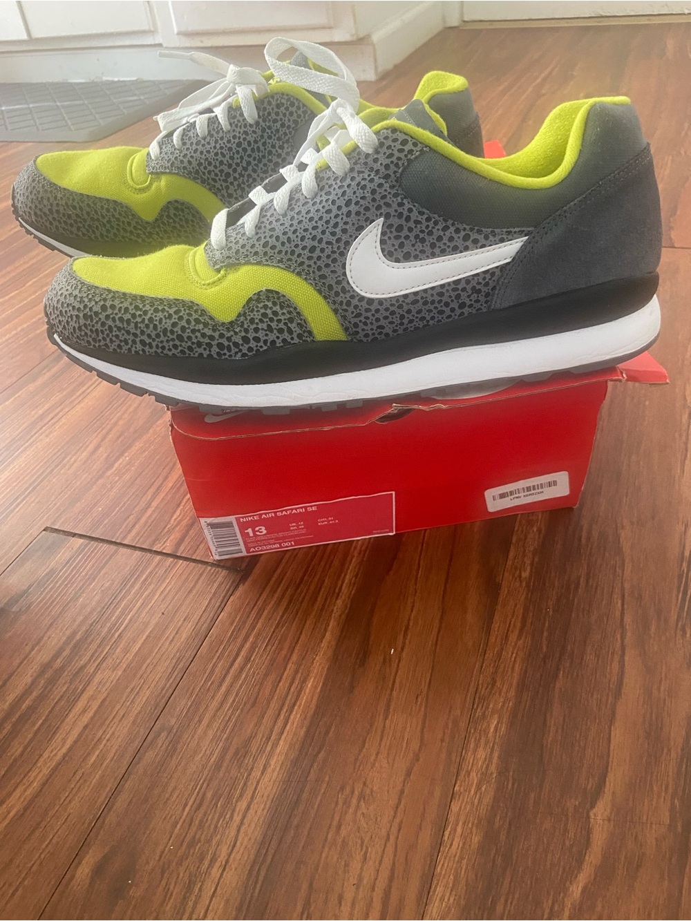 Nike Grey & Neon Yellow Low-Top Running Shoes. Worn twice. Still like new.